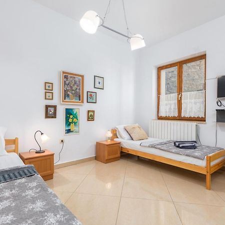 PUY Apartment-Old Town-Dundo מראה חיצוני תמונה