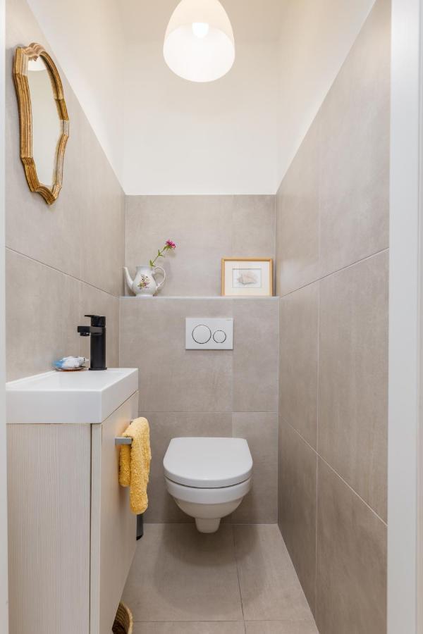 PUY Apartment-Old Town-Dundo מראה חיצוני תמונה