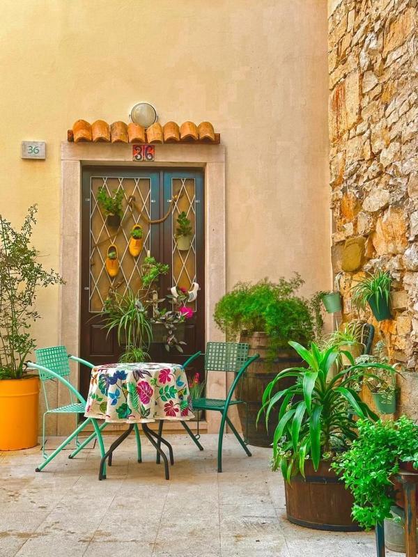 PUY Apartment-Old Town-Dundo מראה חיצוני תמונה